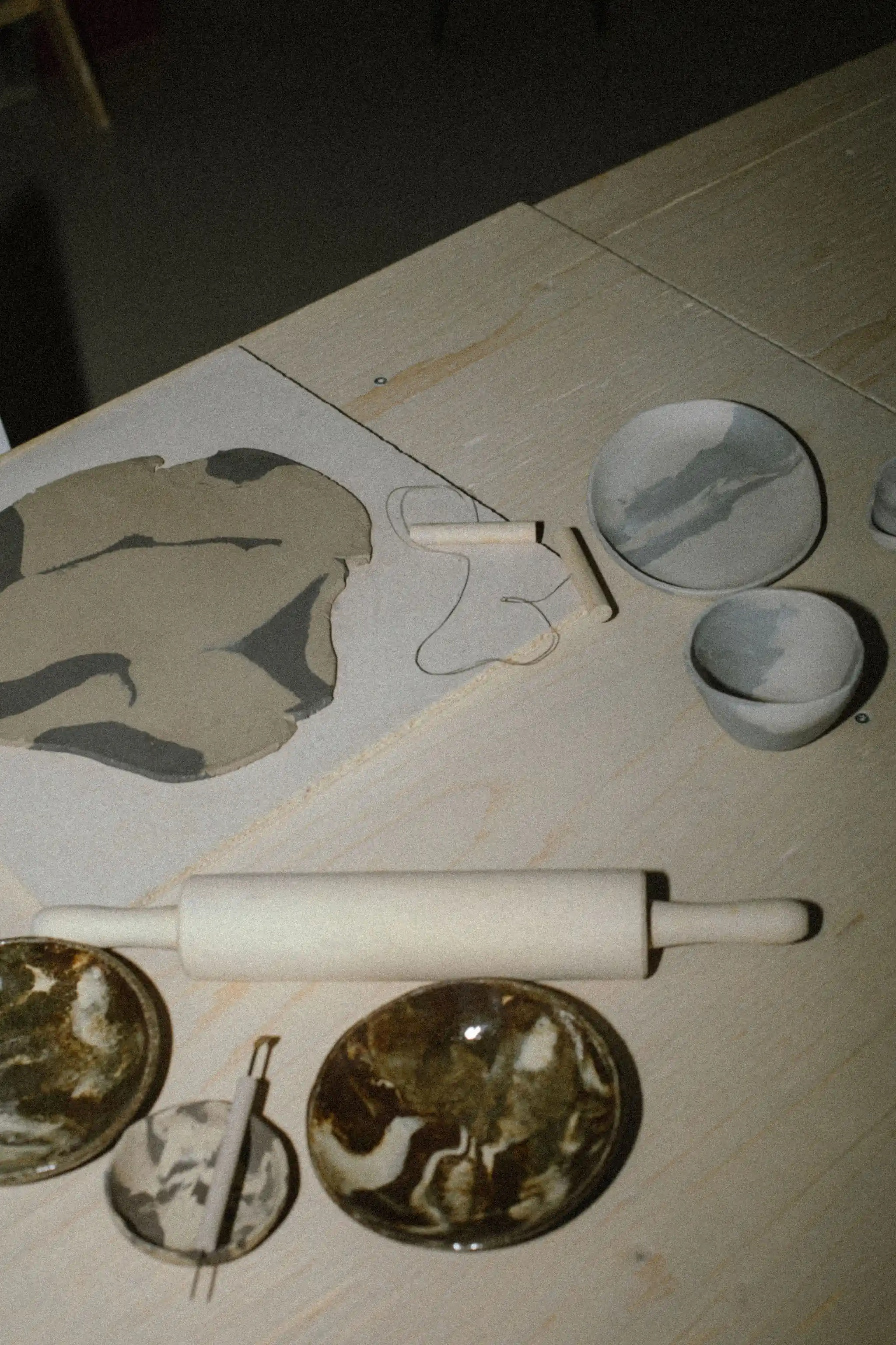 nerikomiastioita ja työvälineitä